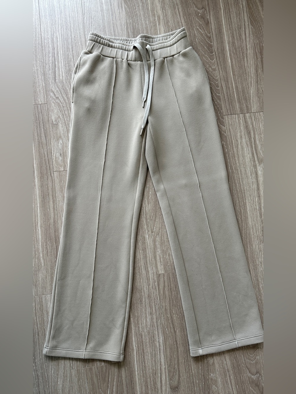 Varley Tan Drawstring Sweatpants